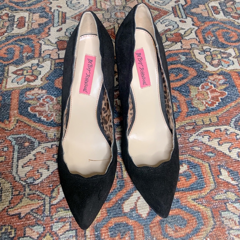 Betsey Johnson Suede Scalloped Heels